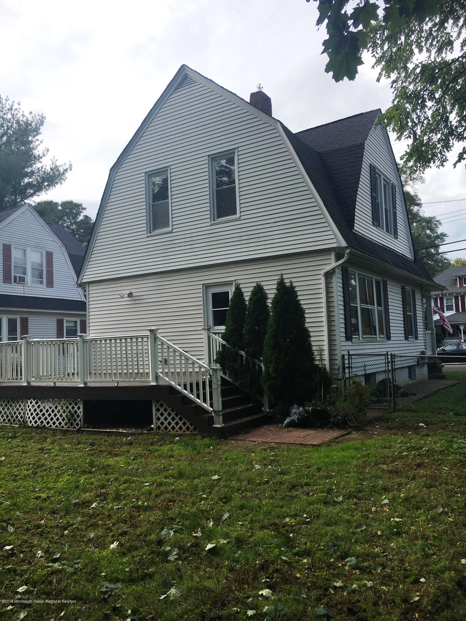 528 River Road Fair Haven, NJ 07704 - Photo 16 of 17 Back of House