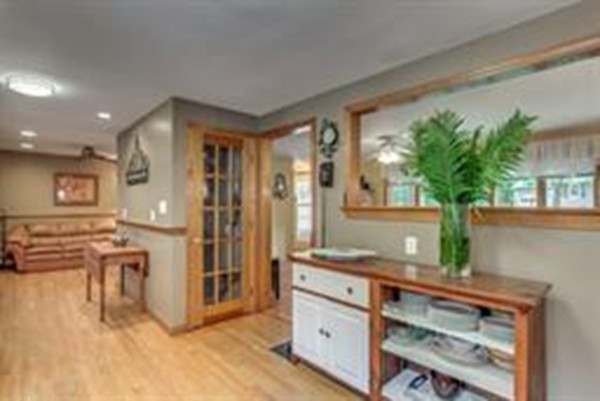 27 Dana Road Reading, MA 01867 - Photo 17 of 29 Gallery Image 17