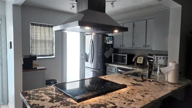 $1,750 | 2152 Northeast 1st Way, Unit 206, Boynton Beach, FL 33435