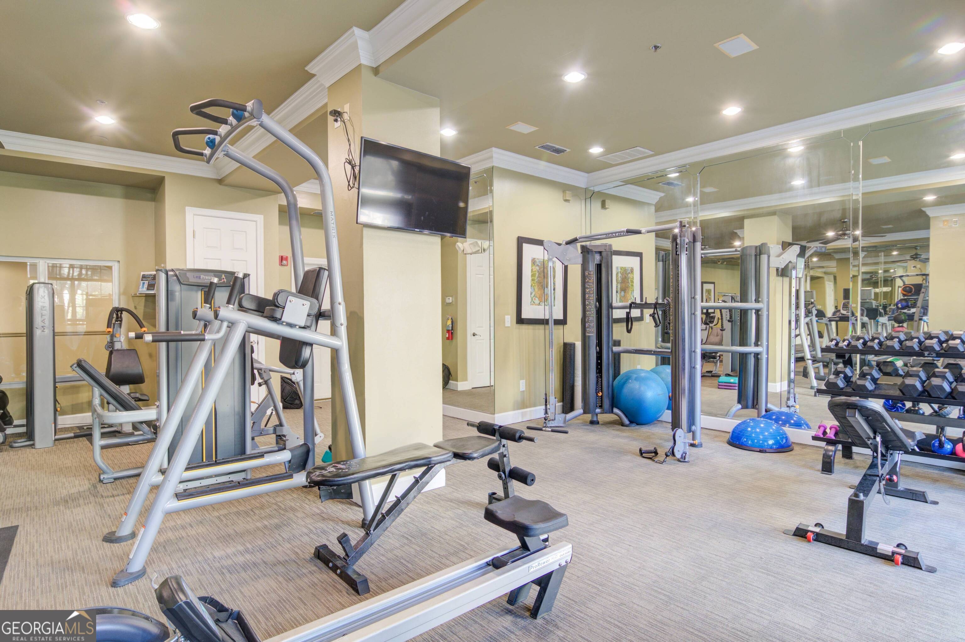 3460 Kingsboro Road Northeast, Unit 437 Atlanta, GA 30326 - Photo 41 of 42