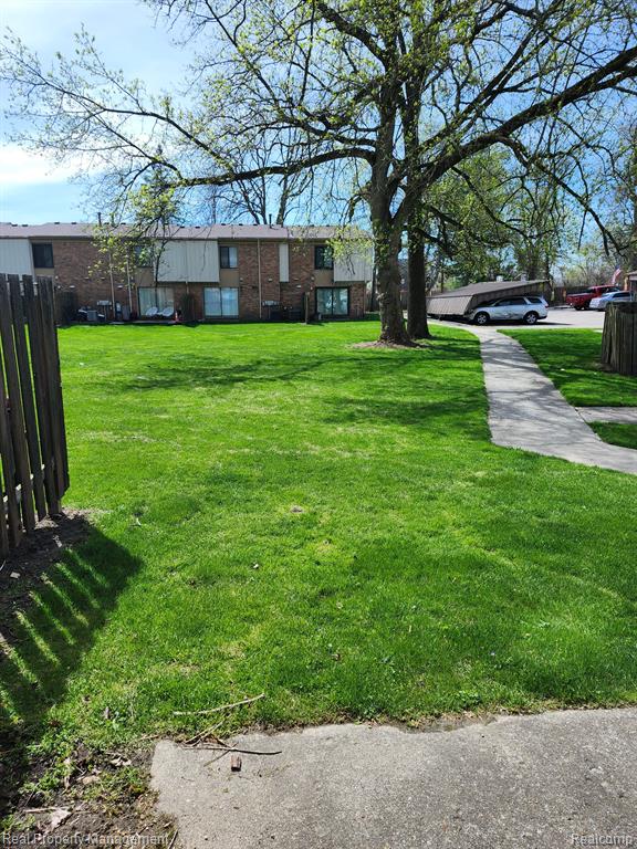 23560 Lahser Road Southfield, MI 48033 - Photo 9 of 19