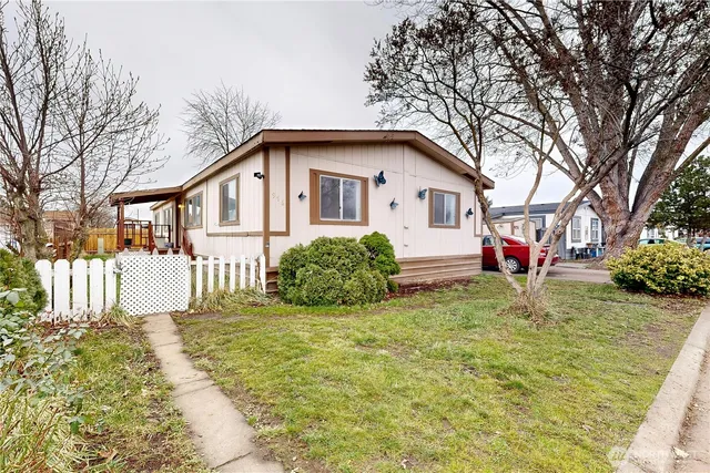 $119,000 | 976 Northeast Dawson Street, College Place, WA 99324