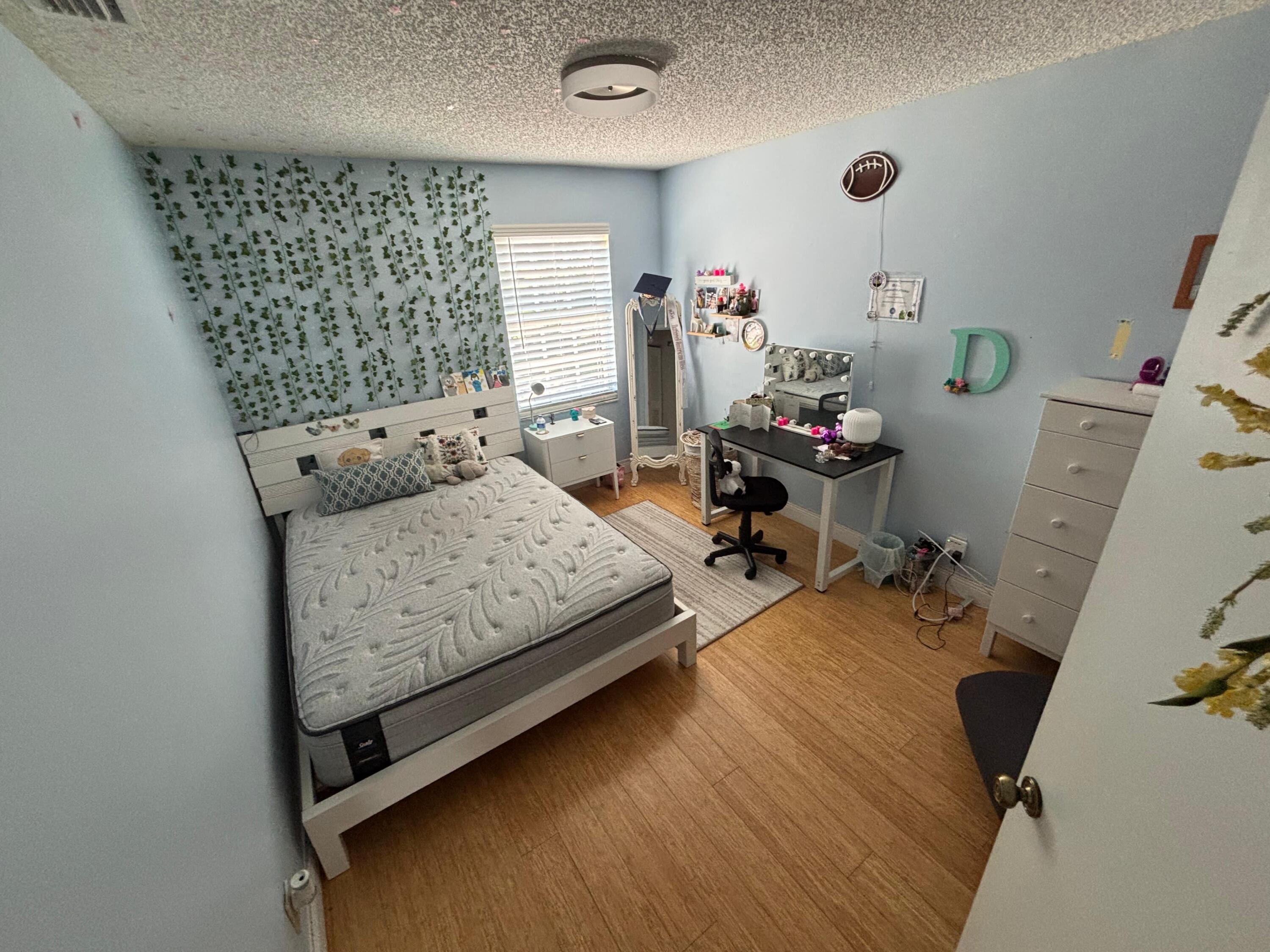 7427 Shell Ridge Terrace Lake Worth, FL 33467 - Photo 11 of 14 338be52c-c606-42a8-ae82-00a02ea642c4