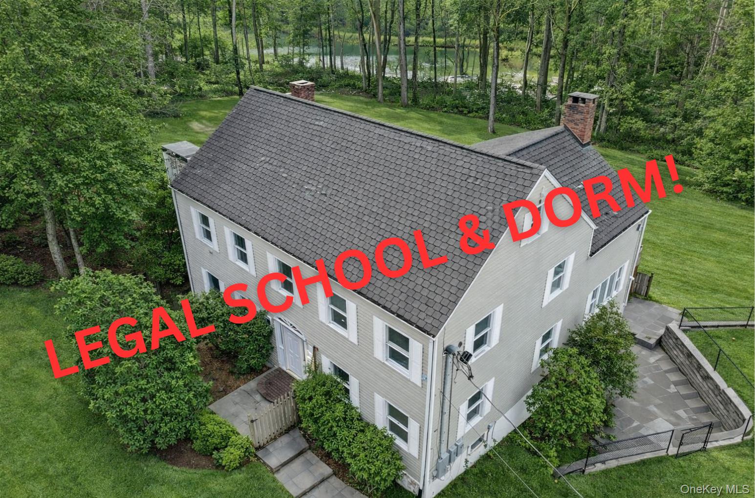 a view of outdoor space