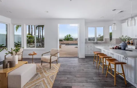 $2,399,000 | 608 Crest Drive, Encinitas, CA 92024