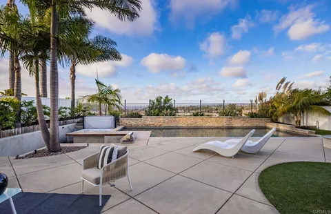 $2,399,000 | 608 Crest Drive, Encinitas, CA 92024