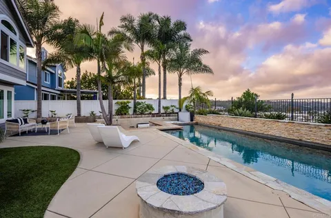 $2,399,000 | 608 Crest Drive, Encinitas, CA 92024