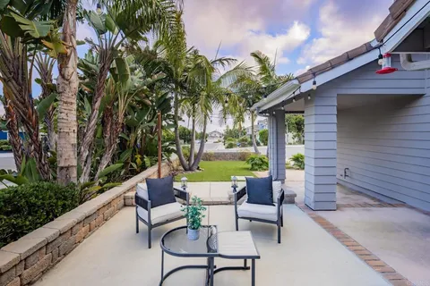 $2,399,000 | 608 Crest Drive, Encinitas, CA 92024