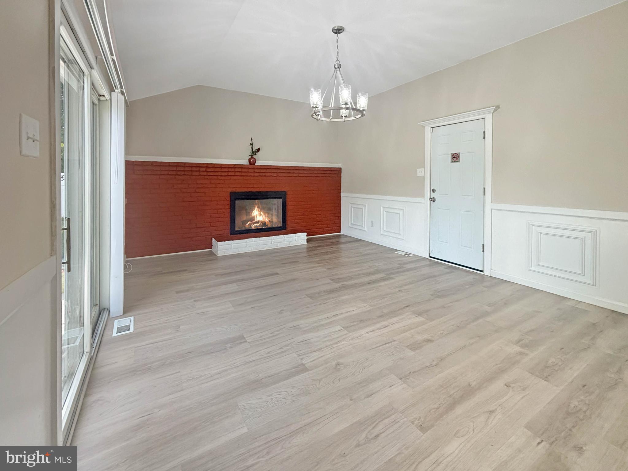119 Colonial Road Beverly, NJ 08010 - Photo 26 of 29