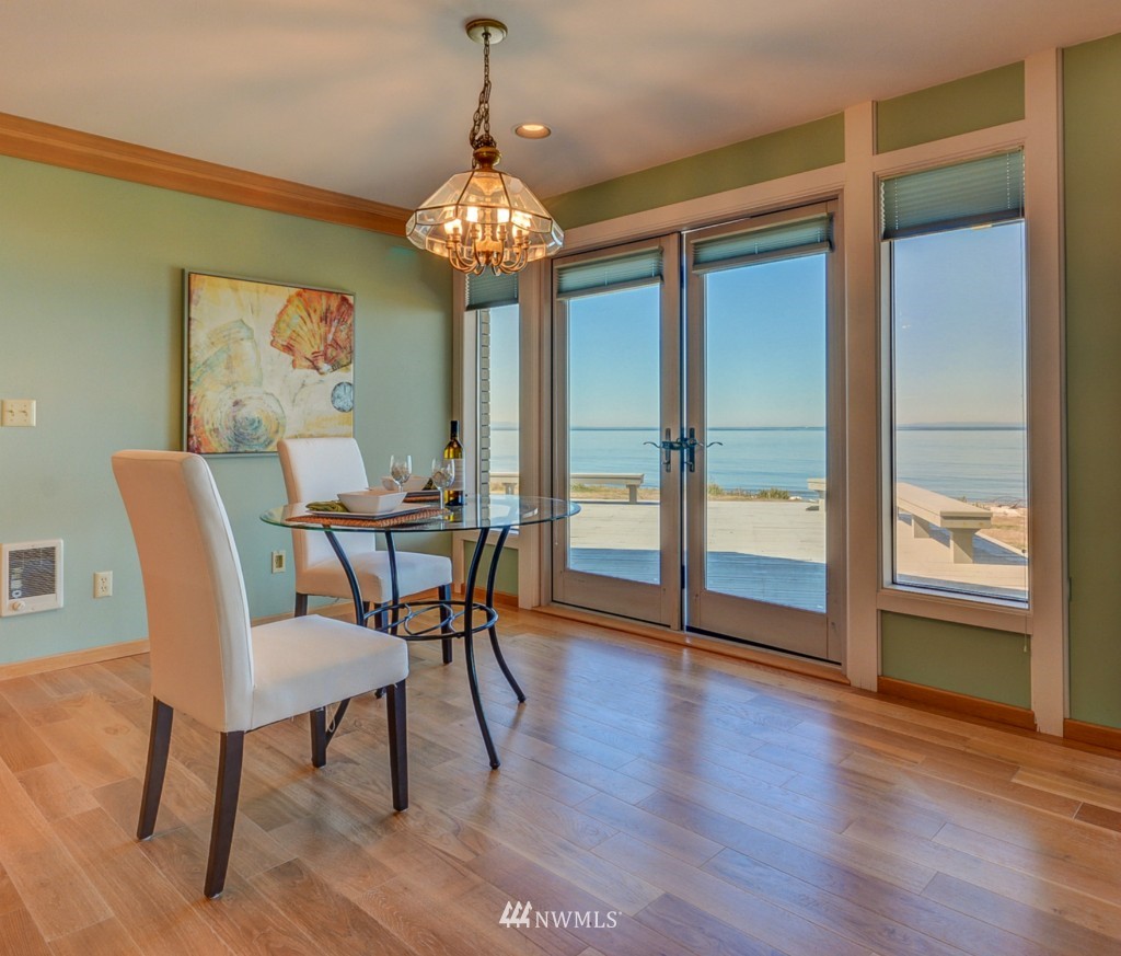 1533 West Beach Road Oak Harbor, WA 98277 - Photo 8 of 25 Gallery Image 8