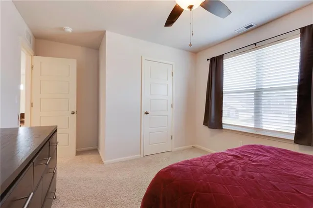 $324,850 | 708 Roseberry Drive, Paola, KS 66071