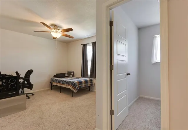 $324,850 | 708 Roseberry Drive, Paola, KS 66071