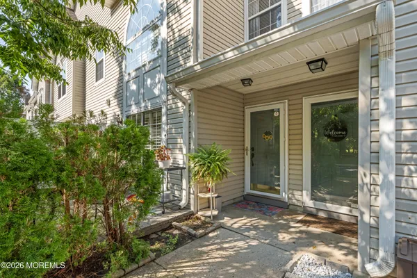 $2,400 | 49 Richmond Court, Tinton Falls, NJ 07712