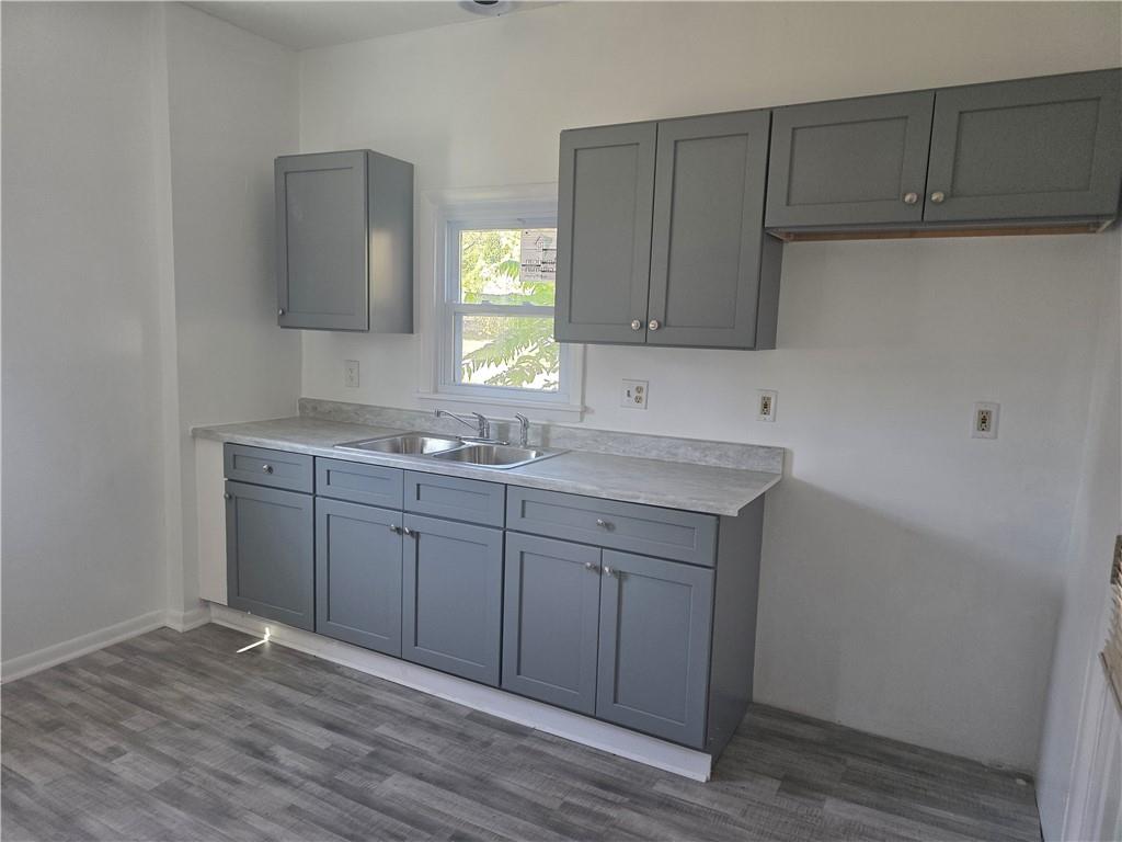 302 1st Street West Elizabeth, PA 15088 - Photo 5 of 21