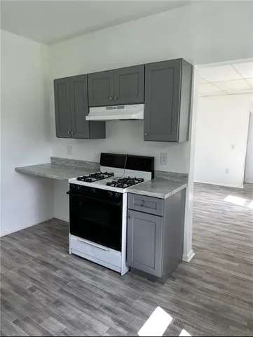 $1,600 | 302 1st Street, West Elizabeth, PA 15088