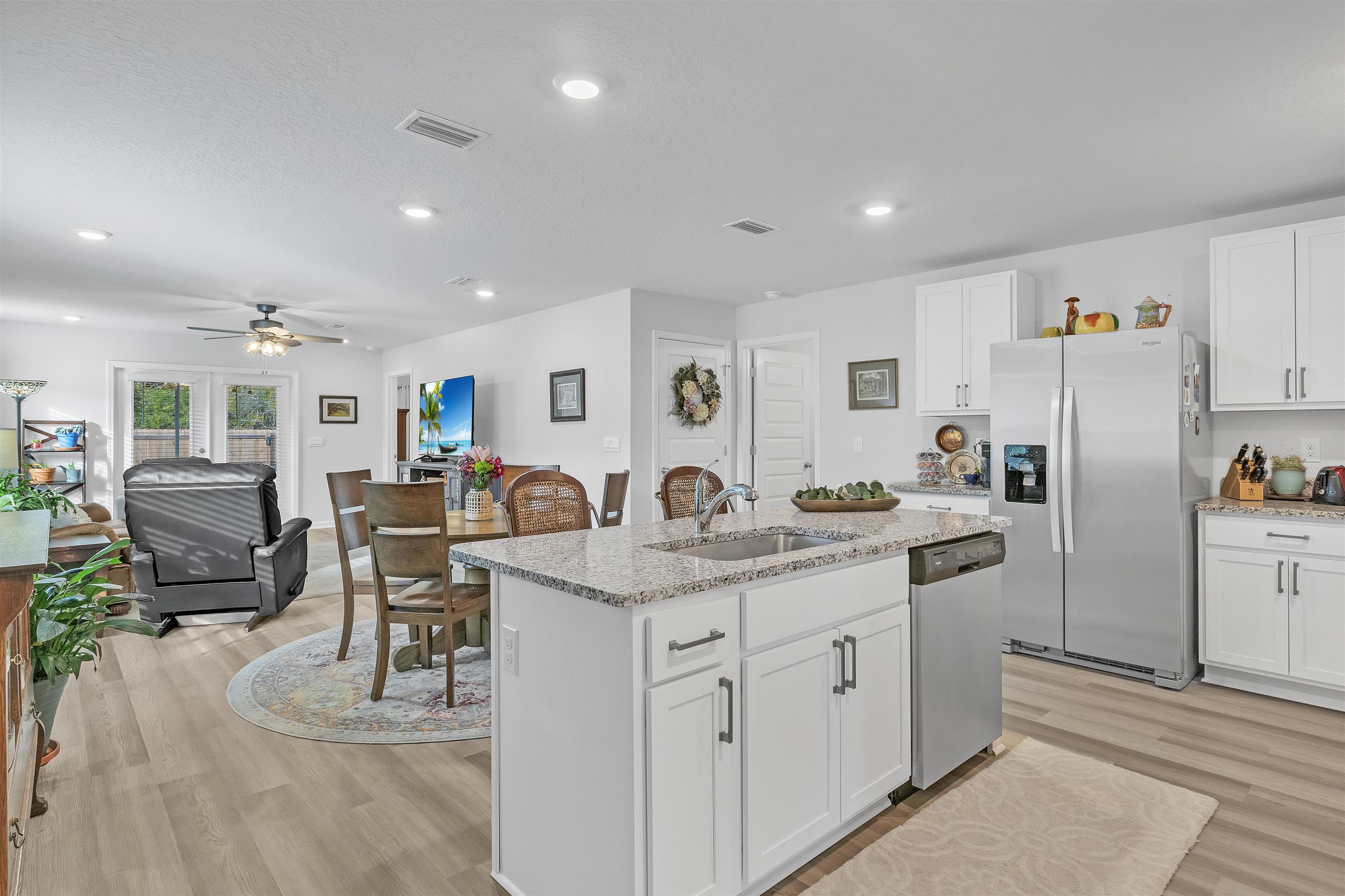 8883 Summer Bay Lane Foley, AL 36535 - Photo 8 of 24 Kitchen