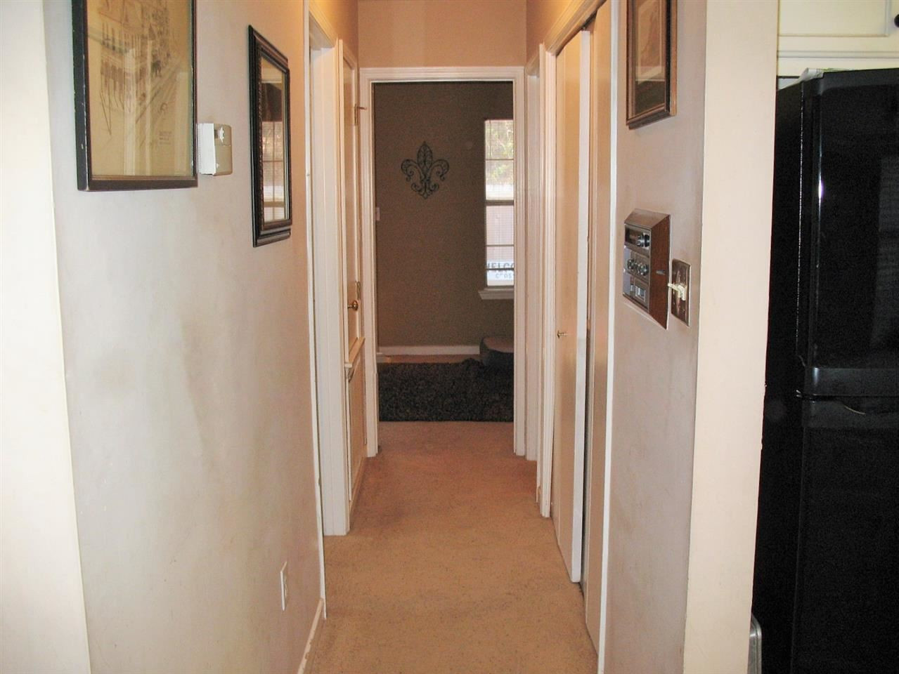 7031 Copper Cove Ridgeland, MS 39157 - Photo 15 of 23 Downstairs Hallway with Laundry Area