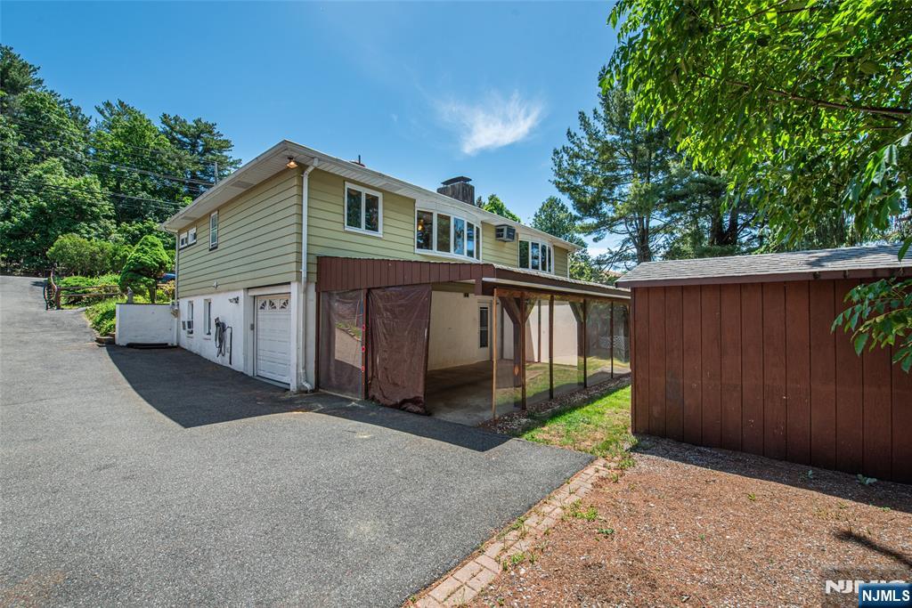 717 Alps Road Wayne, NJ 07470 - Photo 15 of 19