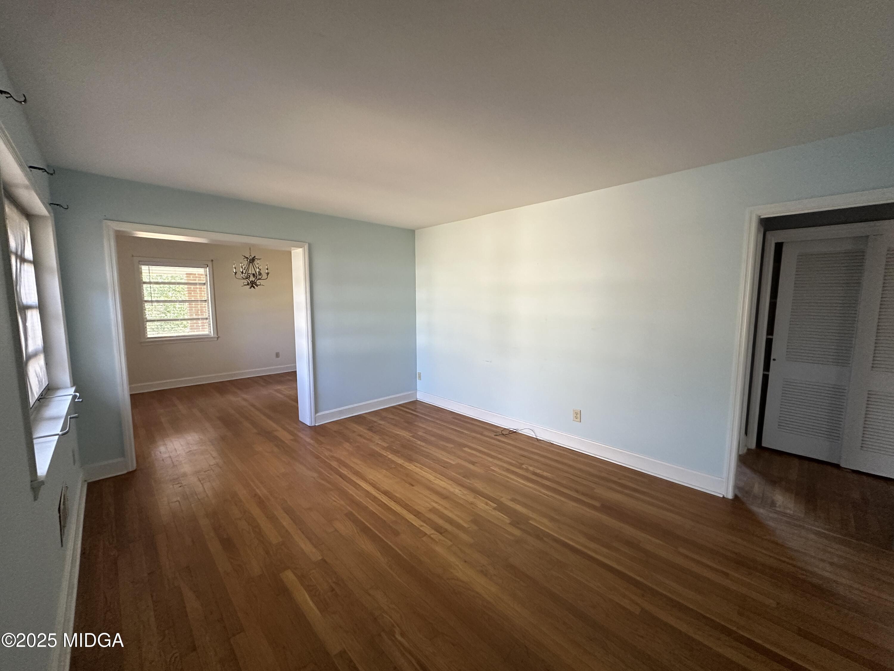 370 Sunset Circle Forsyth, GA 31029 - Photo 2 of 10 2
