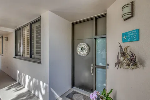 $629,900 | 11370 12 Oaks Way, Unit 218, North Palm Beach, FL 33408