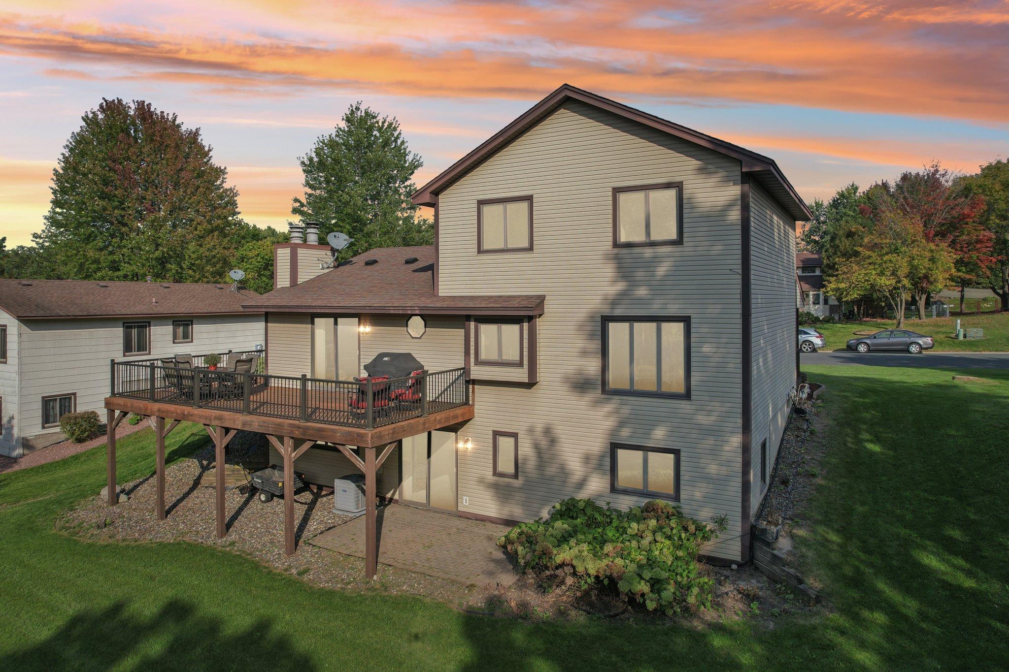 8355 Cooper Path Inver Grove Heights, MN 55076 - Photo 2 of 70 Gallery Image 2