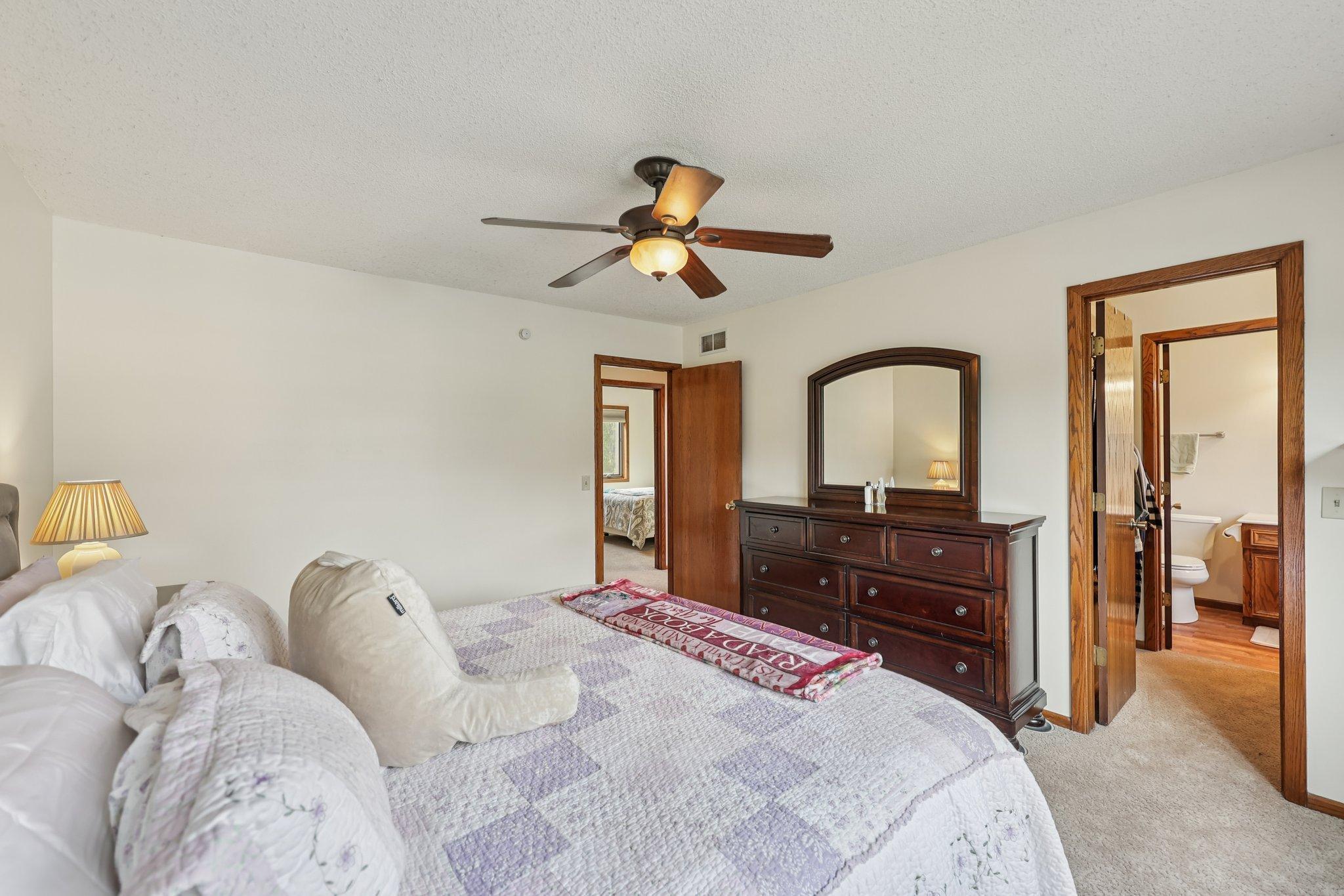 8355 Cooper Path Inver Grove Heights, MN 55076 - Photo 25 of 70 Gallery Image 25