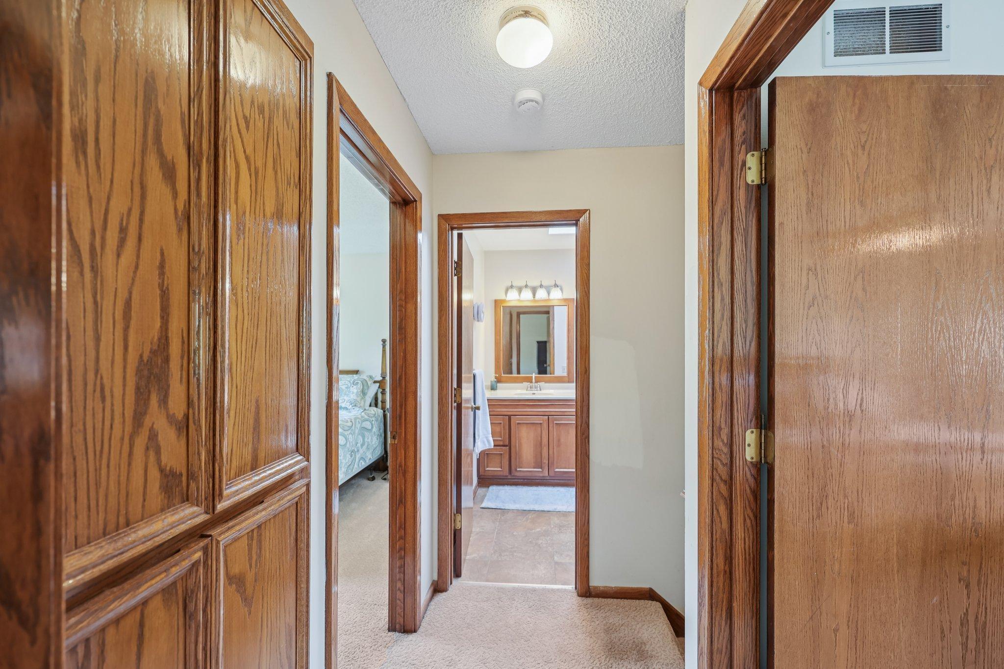 8355 Cooper Path Inver Grove Heights, MN 55076 - Photo 35 of 70 Gallery Image 35