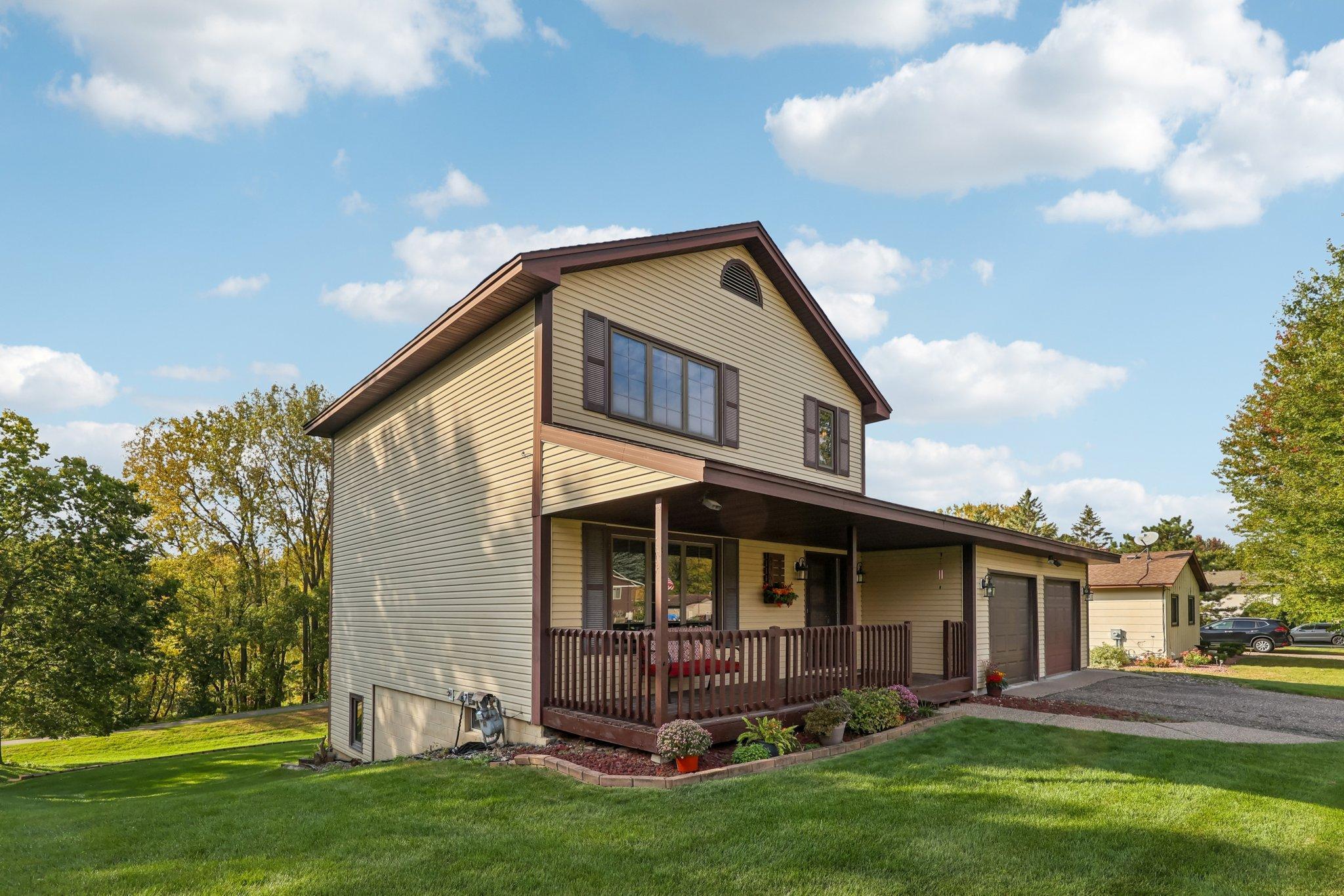 8355 Cooper Path Inver Grove Heights, MN 55076 - Photo 5 of 70 Gallery Image 5
