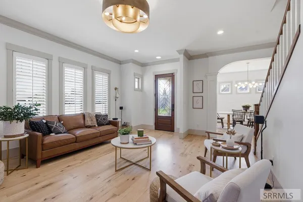 $870,000 | 147 Casa Drive, Idaho Falls, ID 83404