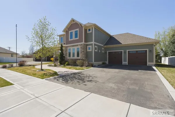 $870,000 | 147 Casa Drive, Idaho Falls, ID 83404