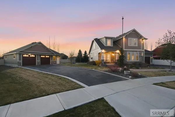$870,000 | 147 Casa Drive, Idaho Falls, ID 83404