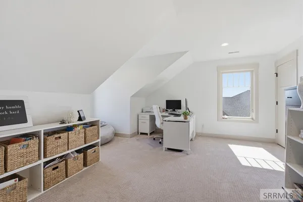 $870,000 | 147 Casa Drive, Idaho Falls, ID 83404