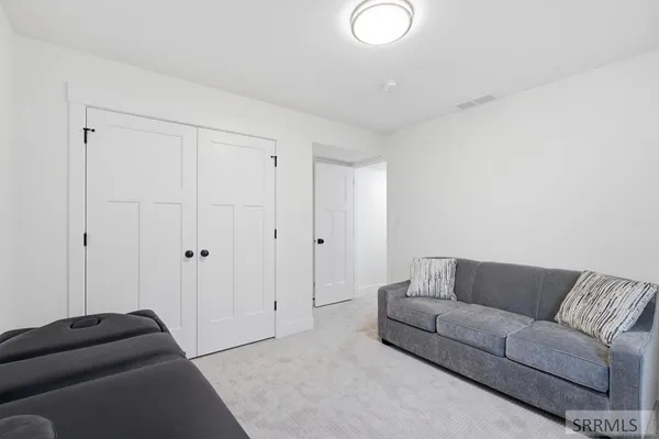 $870,000 | 147 Casa Drive, Idaho Falls, ID 83404