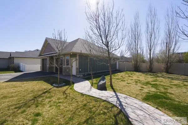 $870,000 | 147 Casa Drive, Idaho Falls, ID 83404
