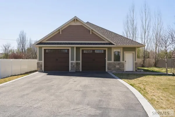 $870,000 | 147 Casa Drive, Idaho Falls, ID 83404