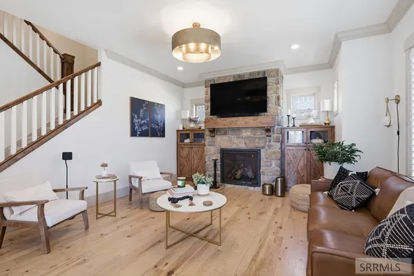 $870,000 | 147 Casa Drive, Idaho Falls, ID 83404