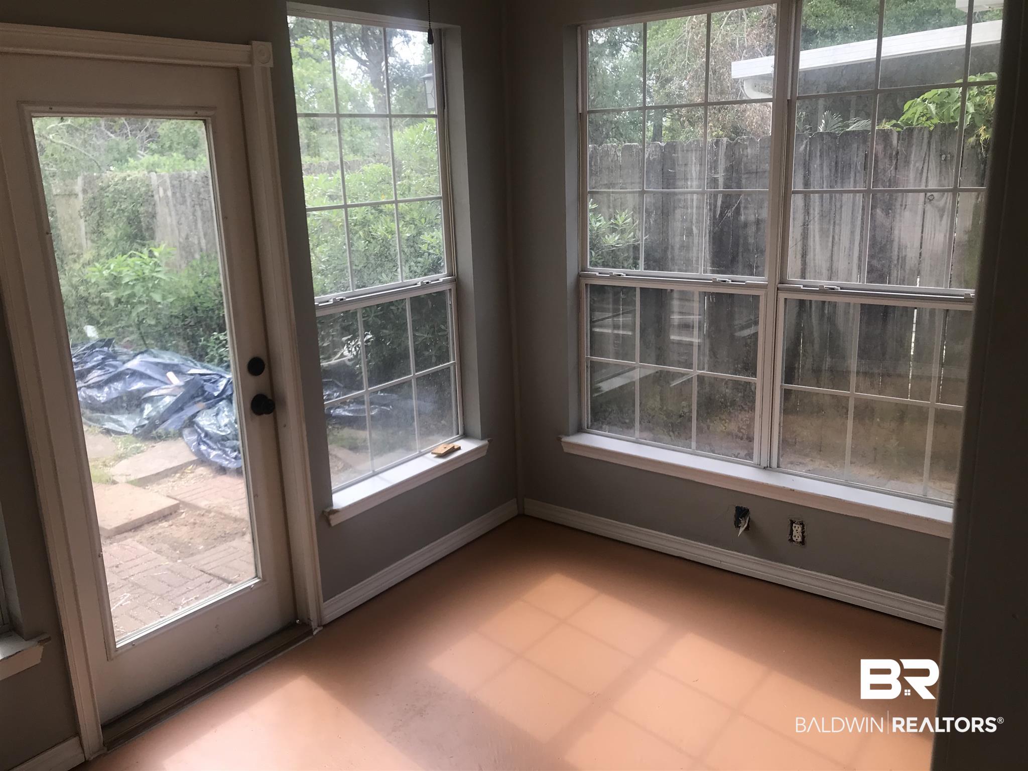 7852 Audubon Drive Foley, AL 36535 - Photo 15 of 15 Sun room