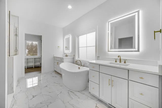 $1,185,000 | 194 North Cricket Knoll, Valparaiso, IN 46385