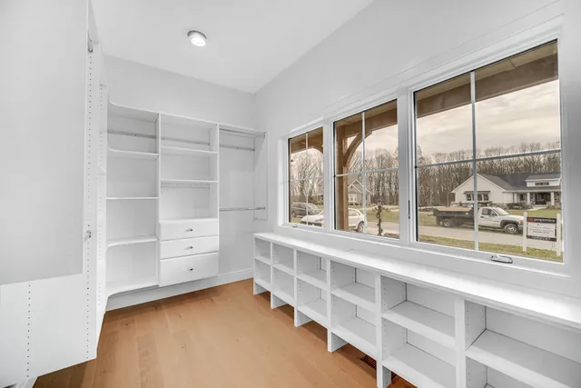 $1,185,000 | 194 North Cricket Knoll, Valparaiso, IN 46385