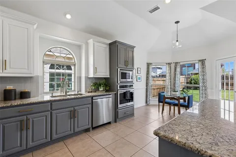 $549,900 | 14217 Signal Hill Drive, Little Elm, TX 75068