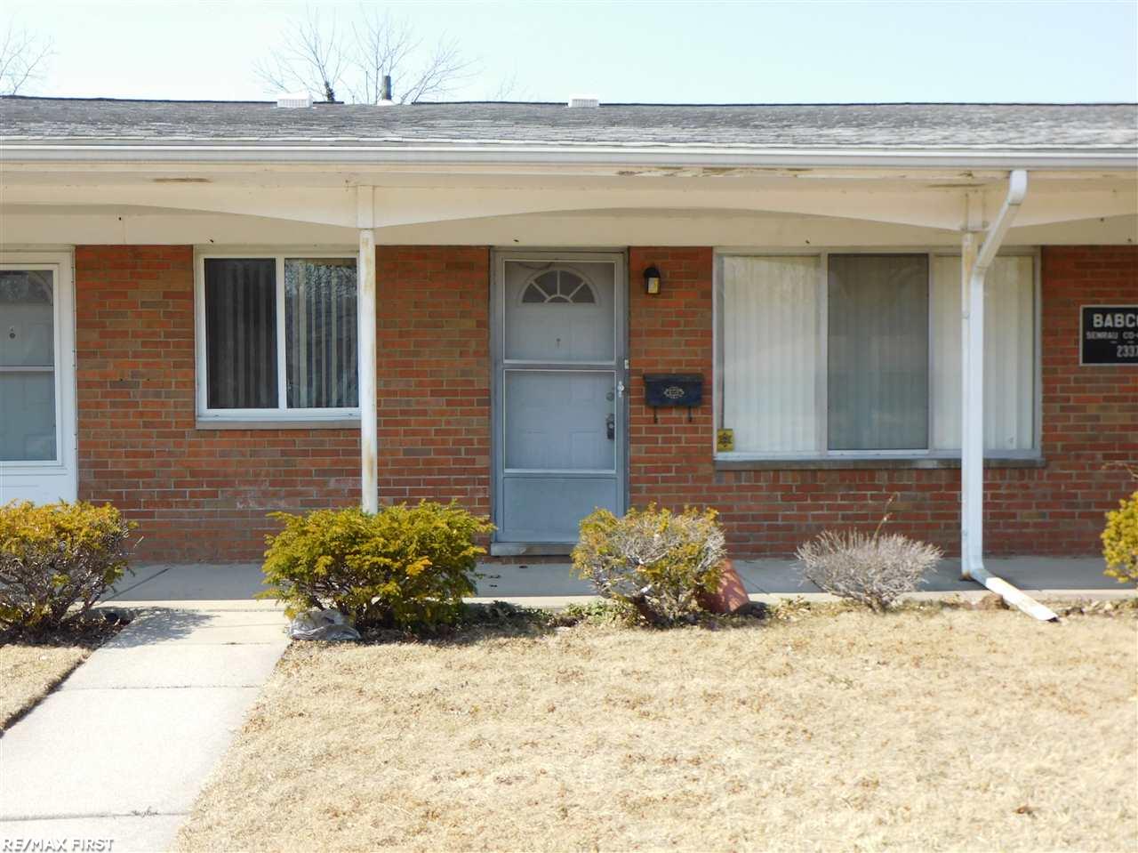 23371 Kelly Road, Unit 3 Eastpointe, MI 48021 - Photo 1 of 16
