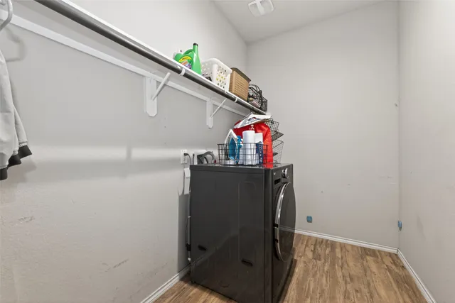 $290,000 | 7731 London Tower Lane, Houston, TX 77044