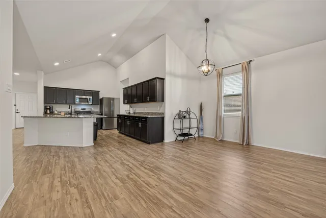 $290,000 | 7731 London Tower Lane, Houston, TX 77044