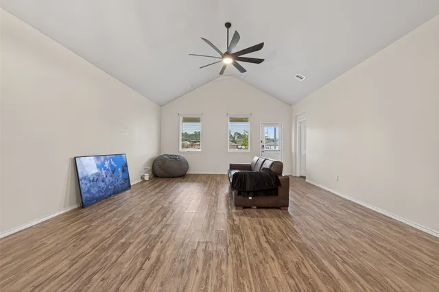 $290,000 | 7731 London Tower Lane, Houston, TX 77044