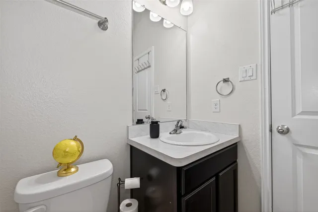 $290,000 | 7731 London Tower Lane, Houston, TX 77044