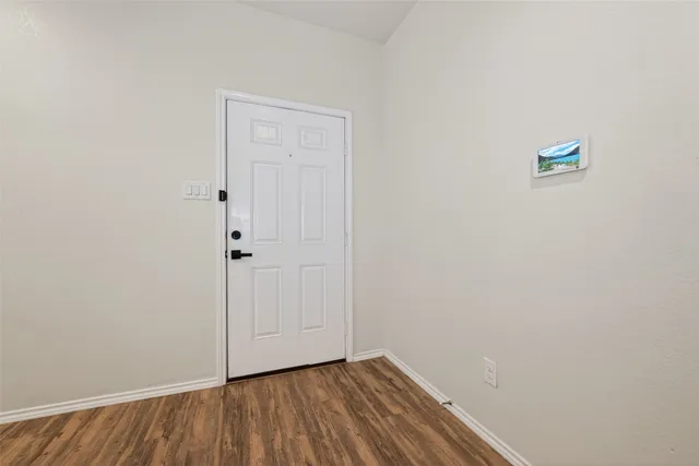 $290,000 | 7731 London Tower Lane, Houston, TX 77044