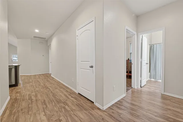 $290,000 | 7731 London Tower Lane, Houston, TX 77044