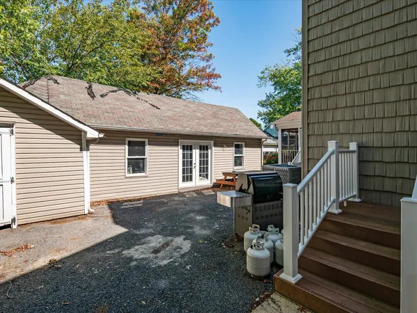 $660,000 | 610 East Marshall Avenue, Deale, MD 20751