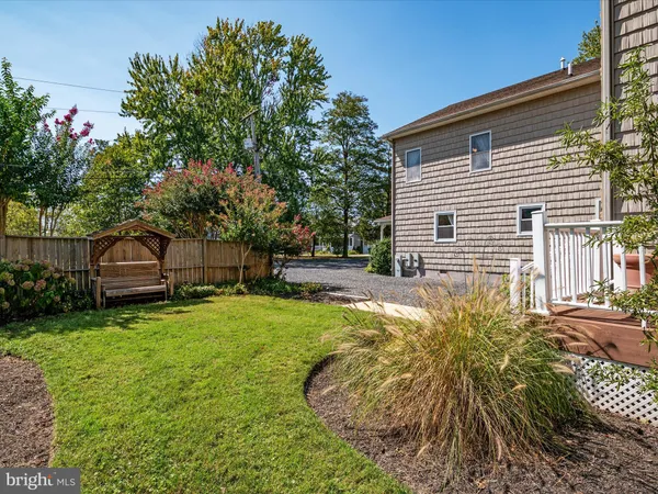 $687,500 | 610 East Marshall Avenue, Deale, MD 20751