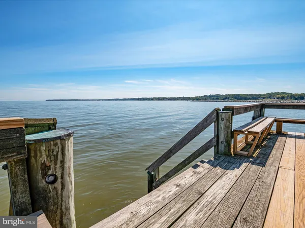 $687,500 | 610 East Marshall Avenue, Deale, MD 20751